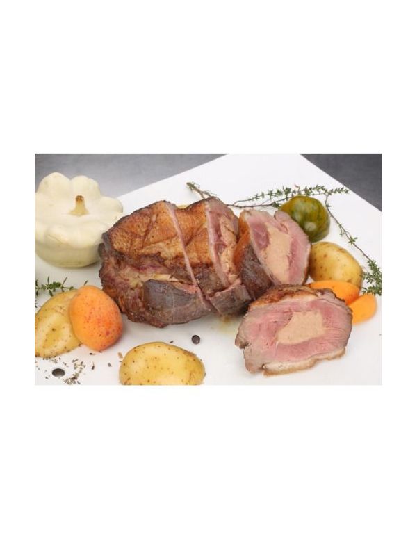 Rôti de canard au foie gras frais