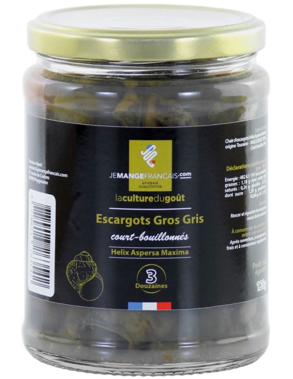 Escargots gros-gris court bouillonnés