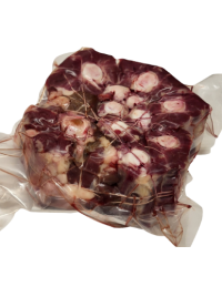 queue de bœuf coupée ficelée et mis sous vide